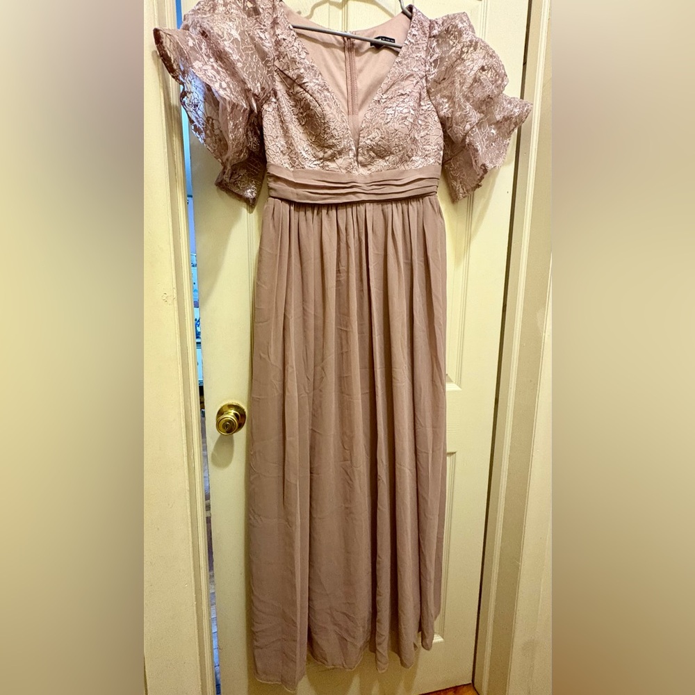 SHEIN Lace Maxi Dress in Soft Mauve L